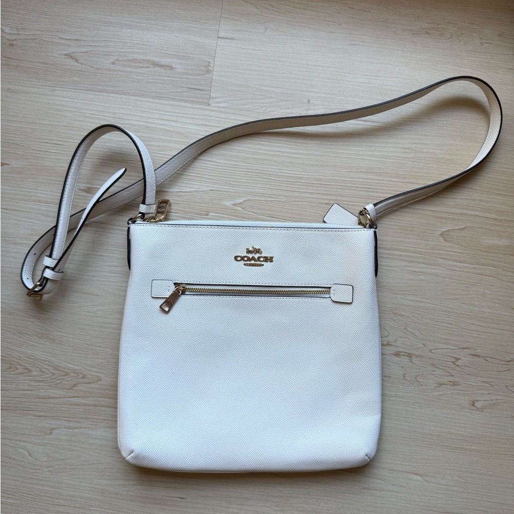 Coach Rowan File Bag in the color Chalk with Gold accents